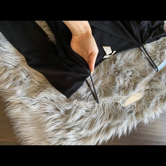 🌹 3 for $25 🛍️ - Picture 2 of 6